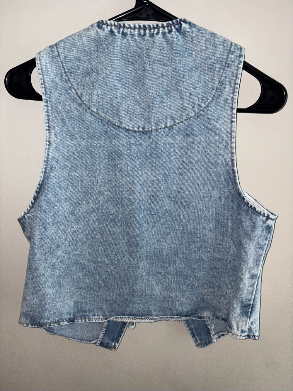 Light Wash Denim Tie-Front Vest - Women's Blue - Picture 4 of 7